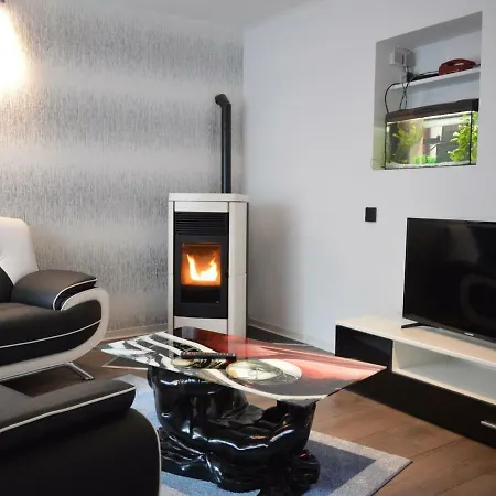 Comfortable House Directly By The Moselle, With Terrace And Private Parking Сasa de vacaciones *